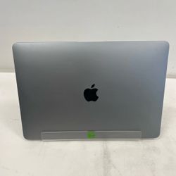 2020 Apple MacBook 13.3