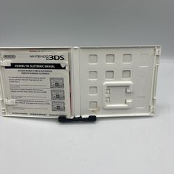 Yoshi's New Island. Nintendo 3DS. CASE ONLY