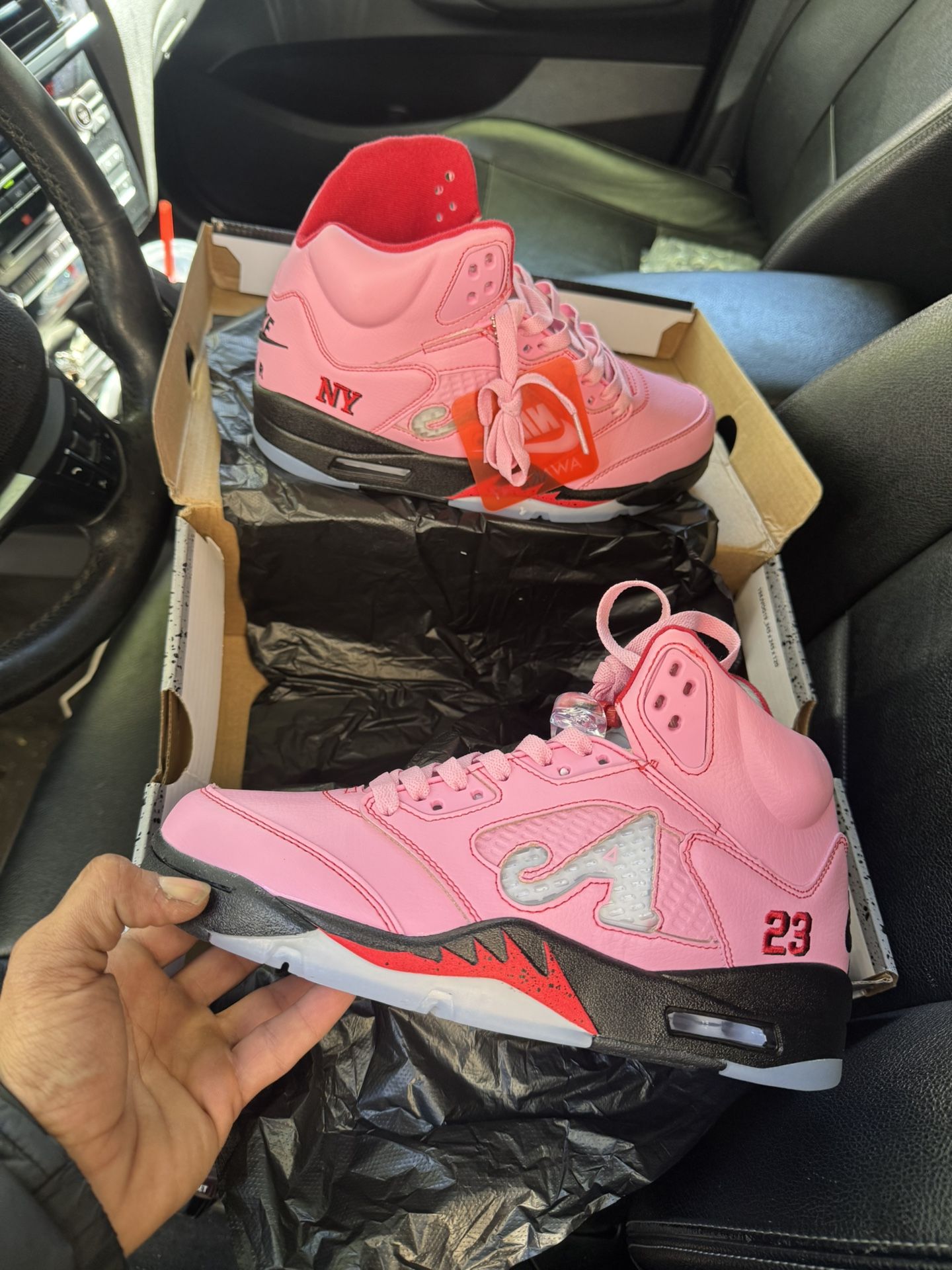 Retro Jordan 5 Arctic Pink sz7.5 New