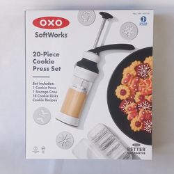 OXO SoftWorks  20-Piece Cookie Press Set