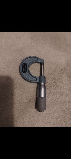 Mitutoyo outside micrometer tool..0".. to..1"