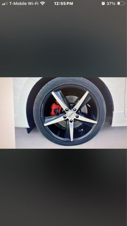 5-Spoke Black Machined Alloy Wheel with Tire