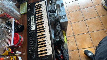 Novation Launchkey 49 MIDI Keyboard Controller