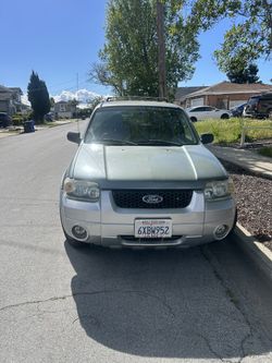 2005 Ford Escape