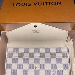 Louis Vuitton Wallet 