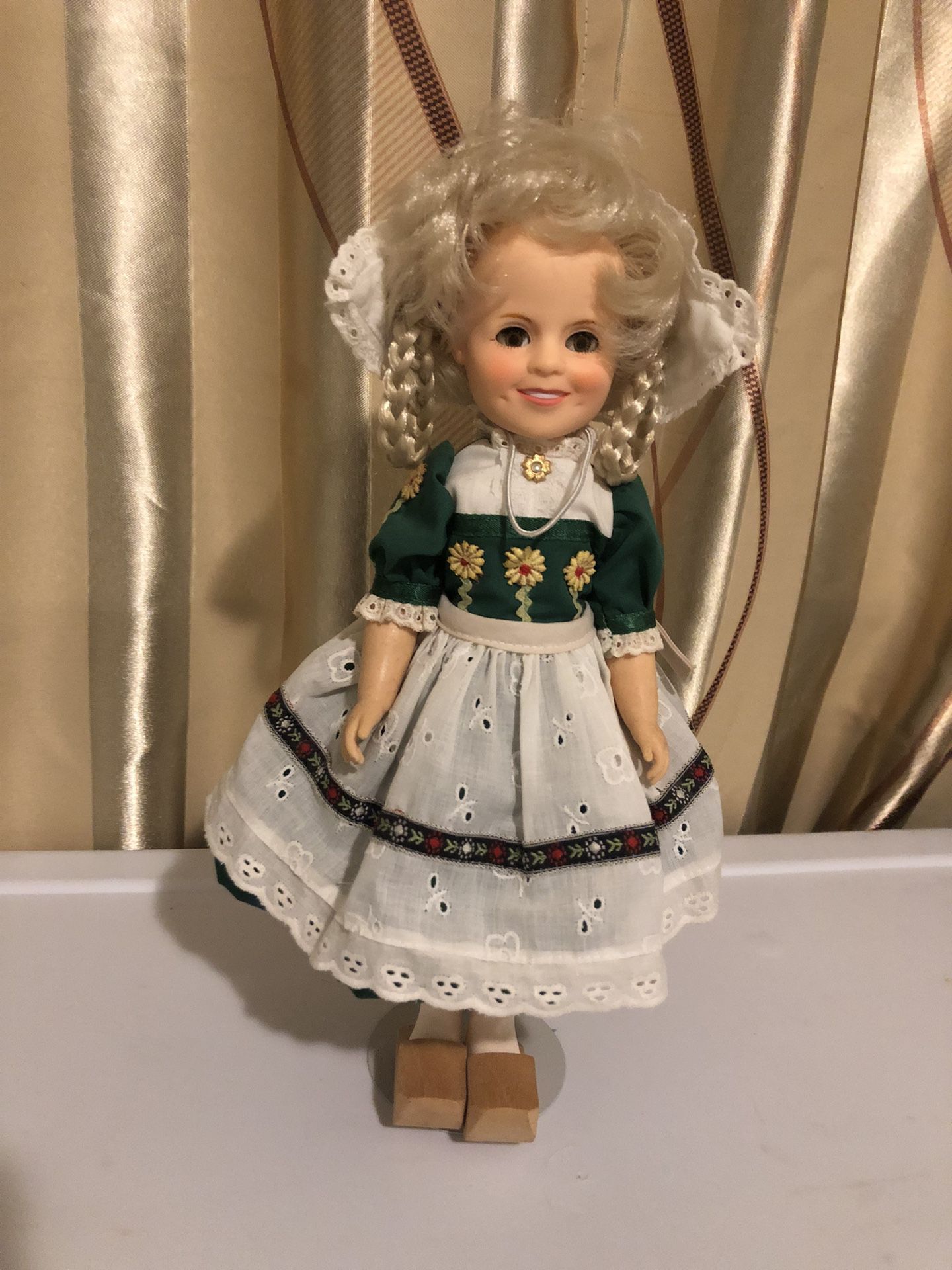 Vintage 1984 Shirley Temple Doll 