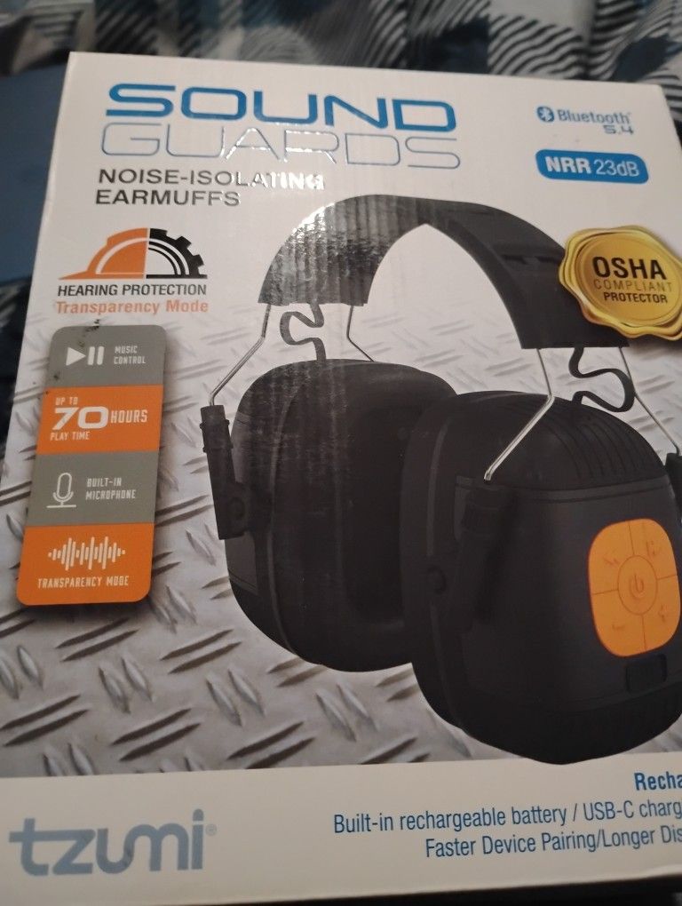 TZUMI Noise Isolating Earmuffs 5.4 Bluetooth 