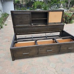 Bed Frame Twin 