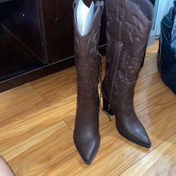 Cowboy Boots 