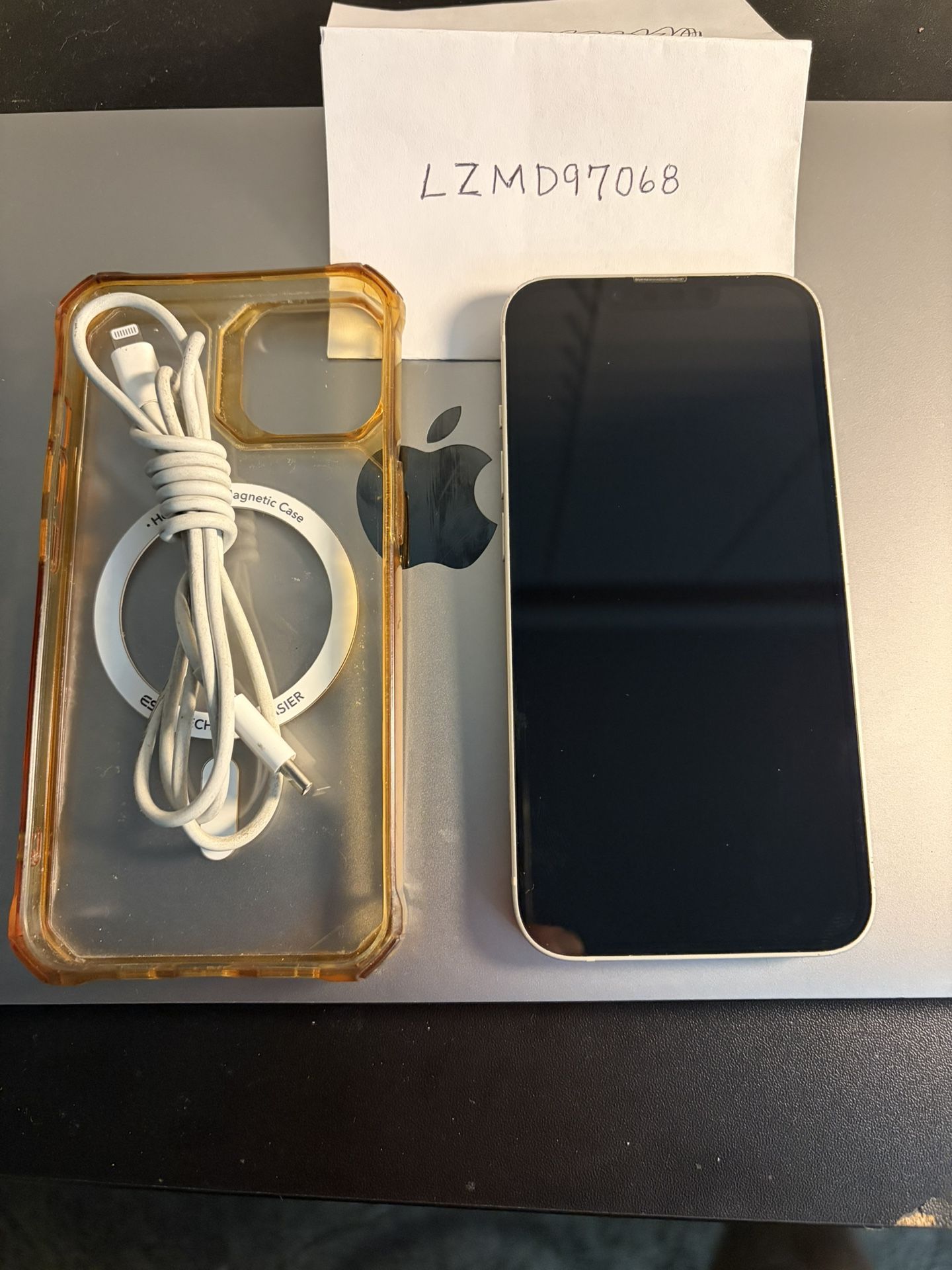 iPhone 13 (128 GB/White/Unlocked)