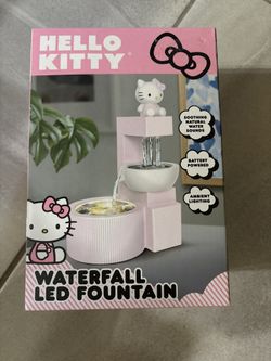 Hello kitty fountain 