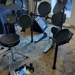 Alesis Electric Drum Set 