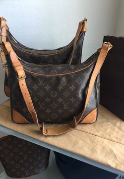 Authentic Louis Vuitton Preloved Boulogne 30 Monogram Vintage for Sale in  Rowlett, TX - OfferUp
