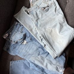 Women’s Closet Clean out 