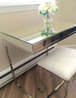 Mirror Table