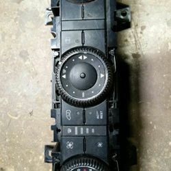 Mercedes Dodge Sprinter climate control panel