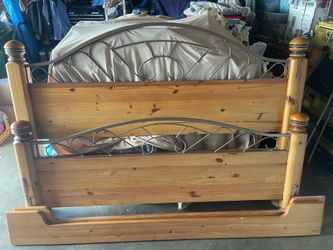 Cal/King Bed Frame with heavy duty frame