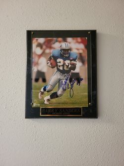Barry Sanders Autographed Plaque W/ Autograph certificate 