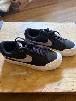 Nike shoes
