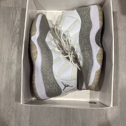 Jordan 11 White Metallic Silver Size 12 Women’s/10.5 Mens