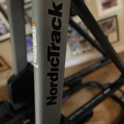 Nordictrack Free stride Trainer FS9i 