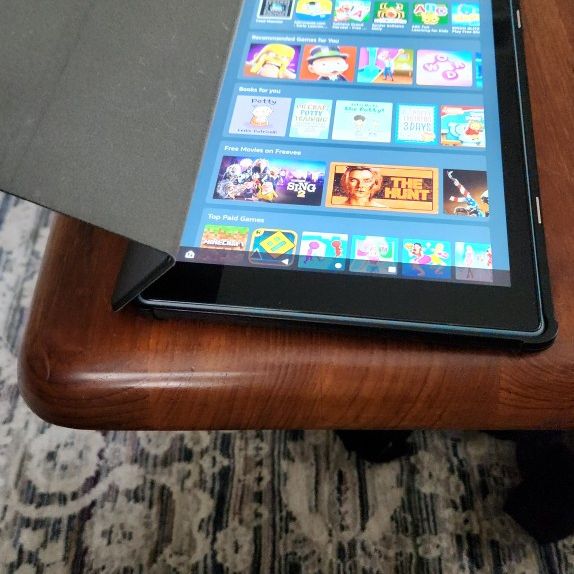 Fire HD 10 Tablet With Case And 256G SD Card 
