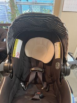 Car Seats Chicco Two Different Types