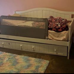 Twin Bed With Trundle 