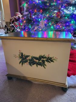 Holiday Vintage Box