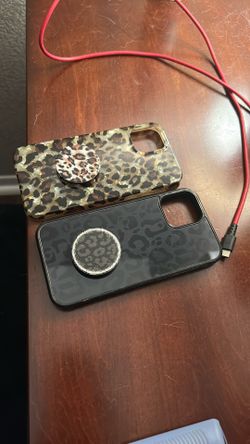 I Phone 12 Case With Pop Sockets