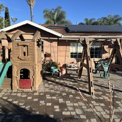 Naturally Playful™ Adventure Lodge Play Center with Glider