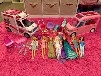Barbie lot, includes: Barbie ambulance and accessories