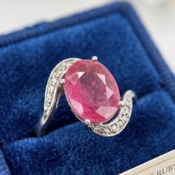 Ruby Ring 