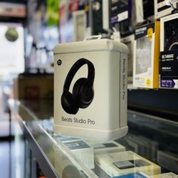 Beats Studio Pro 