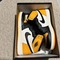 New Air Jordan 1 Yellow Toe Gs Size 6.5y