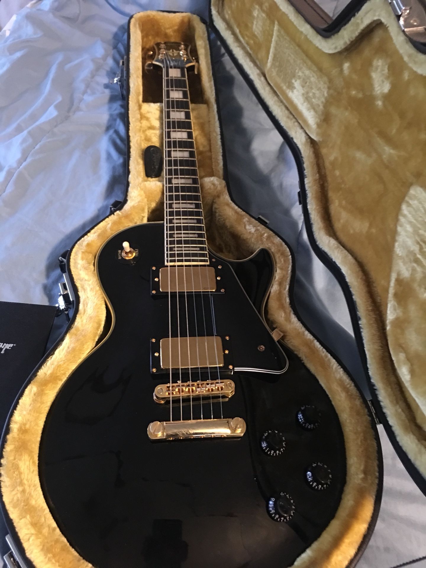 Epiphone Bjorn Gelotte signature Les Paul guitar