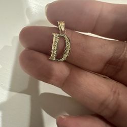 10kt Yellow Gold Initial D Pendant 