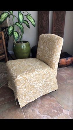 Pier 1 SlipCover Damask Chair for Sale in FL US OfferUp