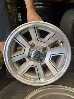 1980 Toyota Rim