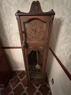 Clock Antique
