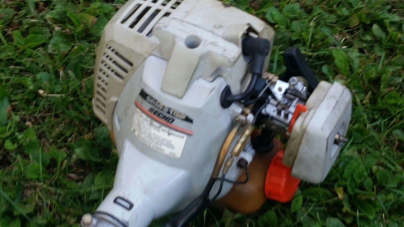 Echo weed Wacker srm 2100 for Sale in Parma, OH OfferUp