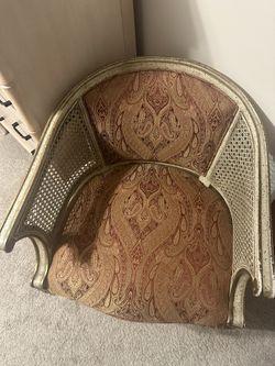Antique Bucket Chair