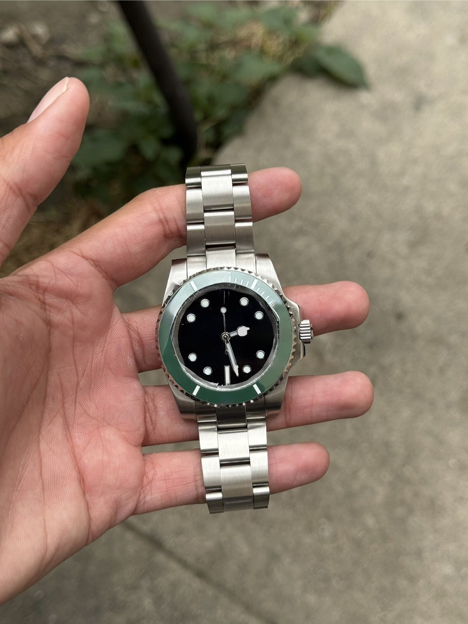 Men’s Watch (Please Read Description)