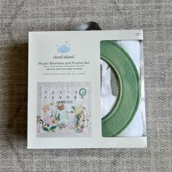 Cloud Island Baby’s First Year Muslin Blankets and Frame Set Oeko-Tex Certified