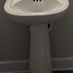 Pedestal Sink with Faucet