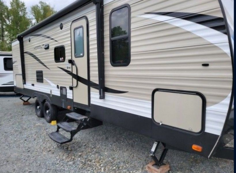 2019 Keystone Hideout