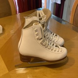 Child Size  Sport Shoes