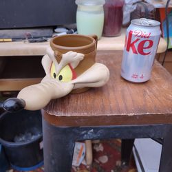 Wylie Coyote Cup