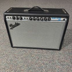 Fender Deluxe Reverb Amp