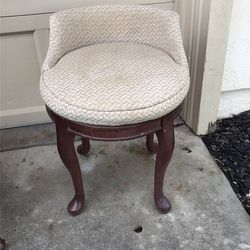 Antique Swivel Vanity Chair – Upholstered Boudoir Chair with Cabriole Legs